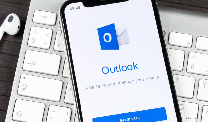 Recalling an Email from Outlook Mobile Application